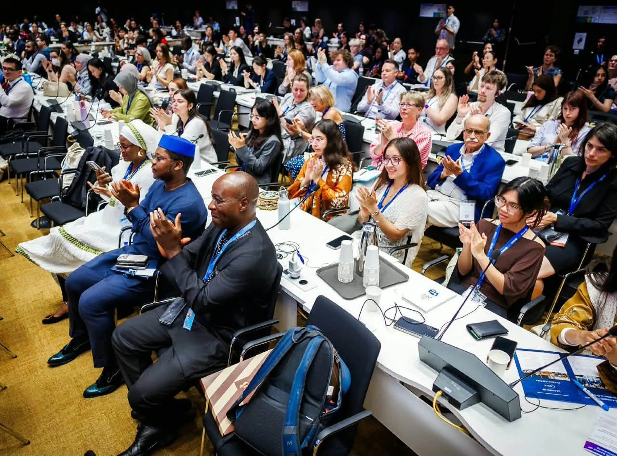 Delegates applaud at the 7th Forum on China-Africa Media Cooperation